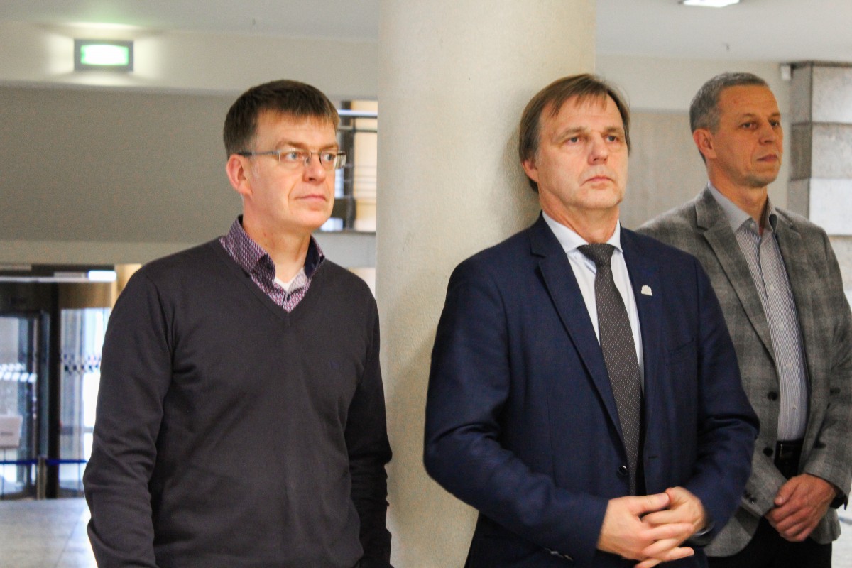 Rātsnamā atklāta ceļojoša izstāde „Vietas, ko maina būves”