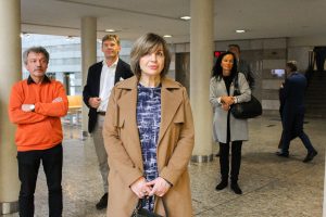 Rātsnamā atklāta ceļojoša izstāde „Vietas, ko maina būves”