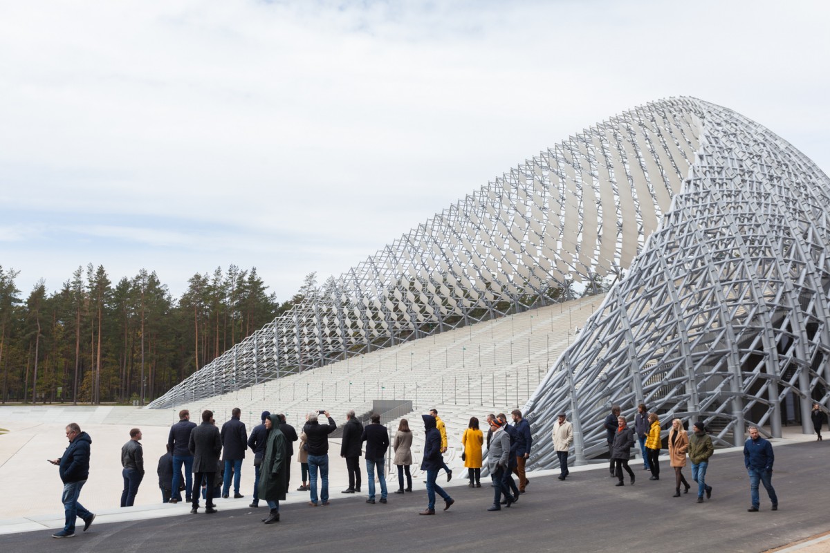 21.05.2020.-Mēnesi pirms līgumā noteiktā termiņa ekspluatācijā nodod Mežaparka Lielās estrādes būvniecības B posma pirmās kārtas darbus-4