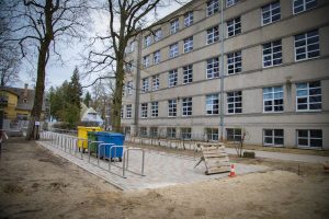 15.04.2020.-Pie Rīgas Angļu ģimnāzijas top moderna piebūve