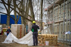 15.04.2020.-Pie Rīgas Angļu ģimnāzijas top moderna piebūve