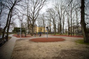 15.04.2020.-Pie Rīgas Angļu ģimnāzijas top moderna piebūve