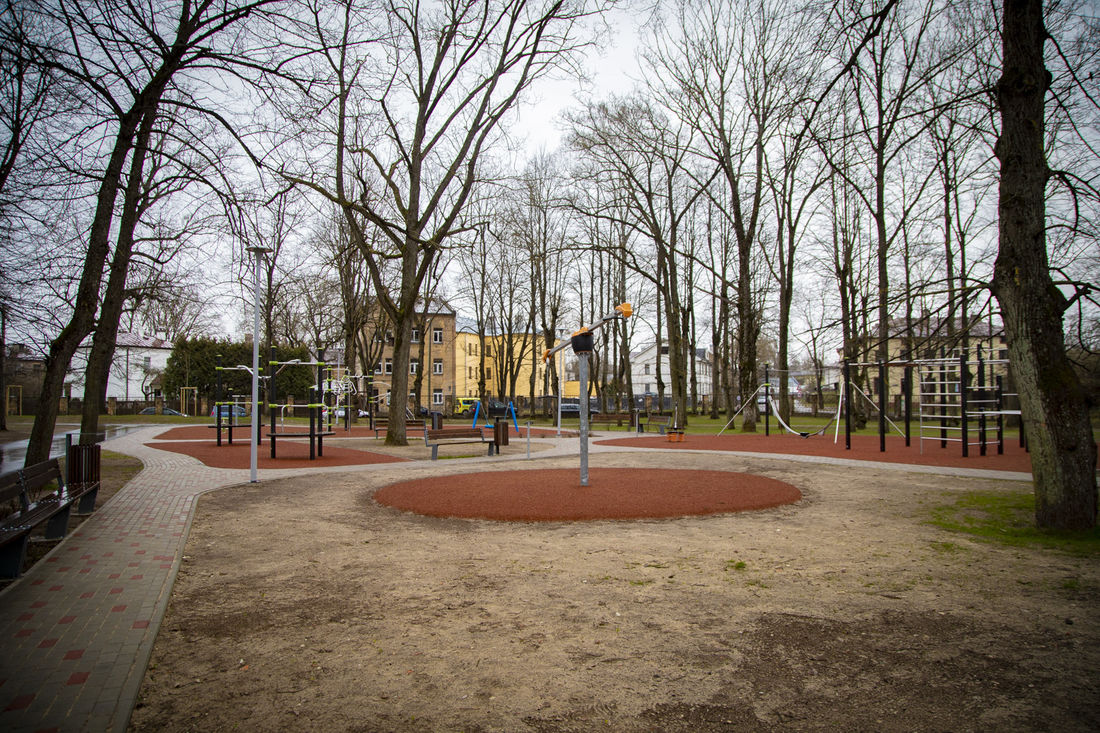 15.04.2020.-Pie Rīgas Angļu ģimnāzijas top moderna piebūve