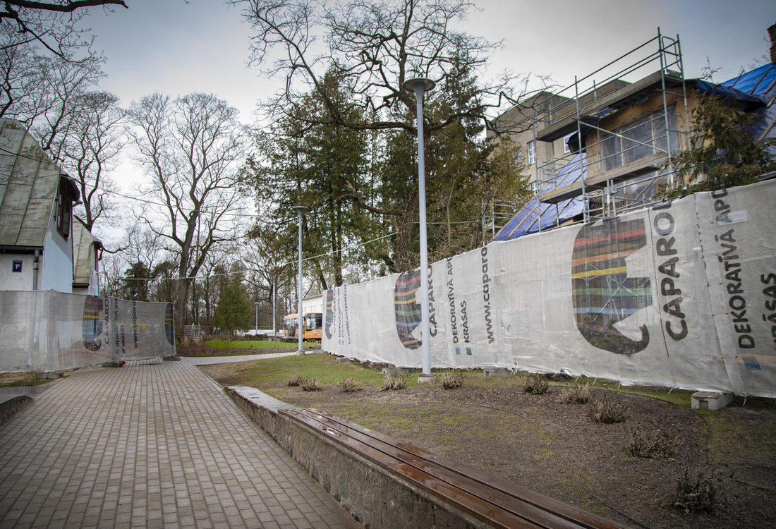 15.04.2020.-Pie Rīgas Angļu ģimnāzijas top moderna piebūve