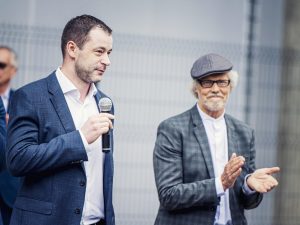 Mežaparka Lielās estrādes būvniecības B posma pirmajā kārtā ir izbūvēta arhitektu iecerētā “Sidraba birzs” dziesmu kalnā-9