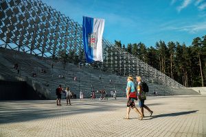 16.08.2020. Rīdzinieki un pilsētas viesi Lielā piknika laikā novērtē jauno Mežaparka estrādi