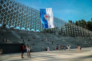 16.08.2020. Rīdzinieki un pilsētas viesi Lielā piknika laikā novērtē jauno Mežaparka estrādi