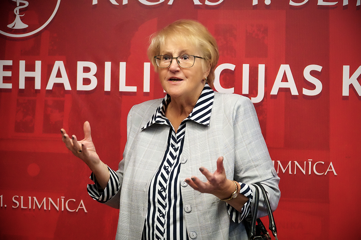 Apmeklētajiem atvērta atjaunotā Rīgas 1.slimnīcas Rehabilitācijas klīnikas ēka - atklāšana -10