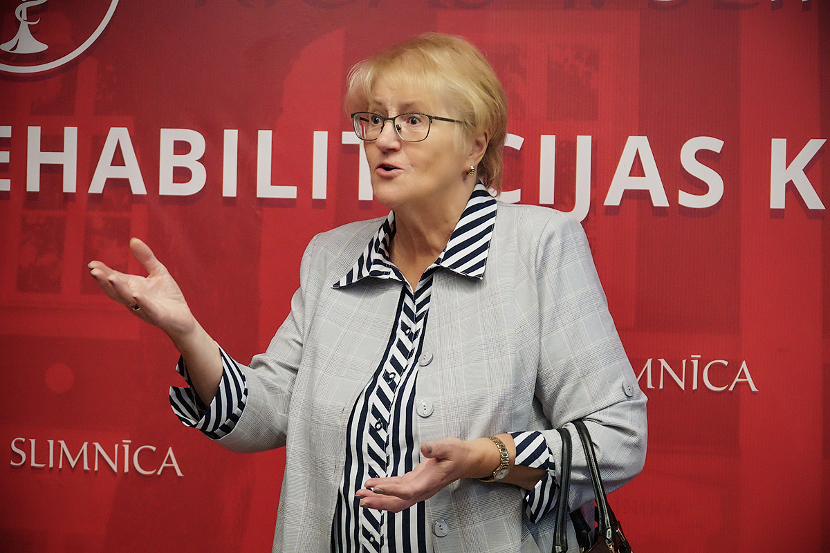 Apmeklētajiem atvērta atjaunotā Rīgas 1.slimnīcas Rehabilitācijas klīnikas ēka - atklāšana -9