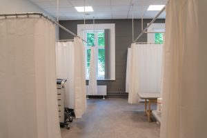 Apmeklētajiem atvērta atjaunotā Rīgas 1.slimnīcas Rehabilitācijas klīnikas ēka (interjers)-8