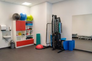 Apmeklētajiem atvērta atjaunotā Rīgas 1.slimnīcas Rehabilitācijas klīnikas ēka (interjers)-6