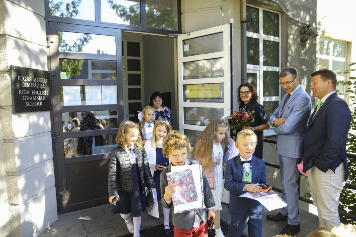 Rīgas Angļu ģimnāzija galerija1