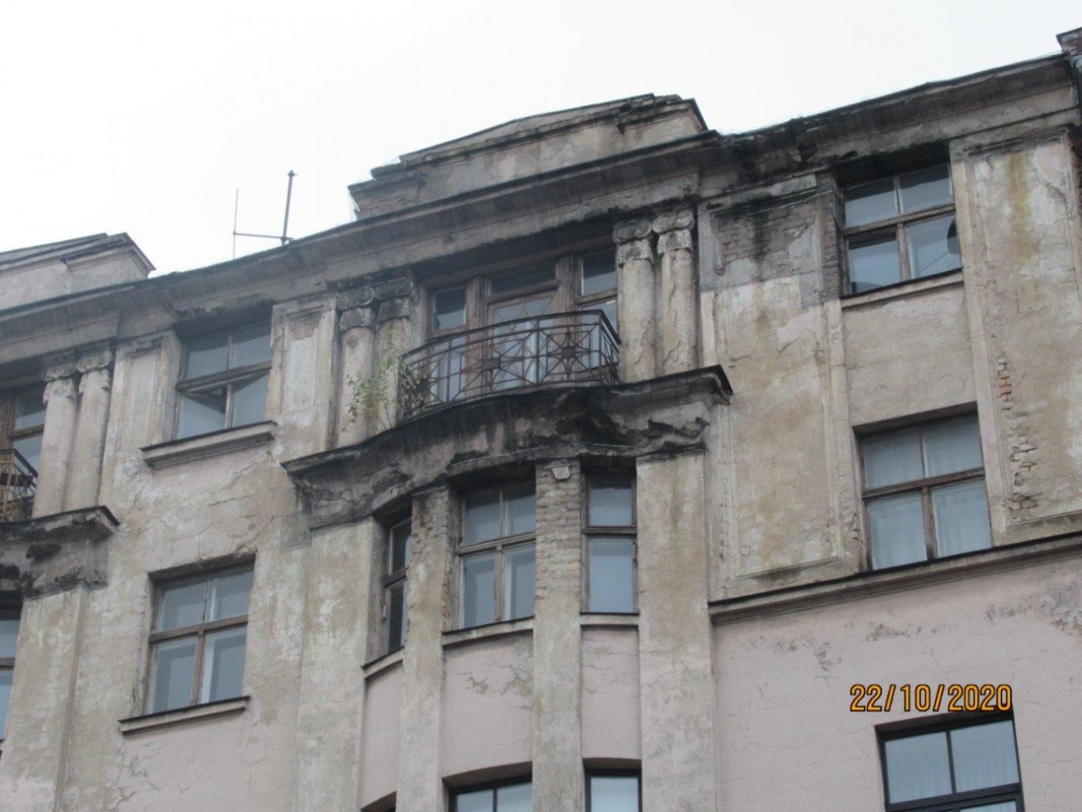 Rīgas domes Vidi degradējošu būvju komisija klasificē ēku A.Čaka ielā 34 par B kategorijas graustu A_Chaka_34(2)