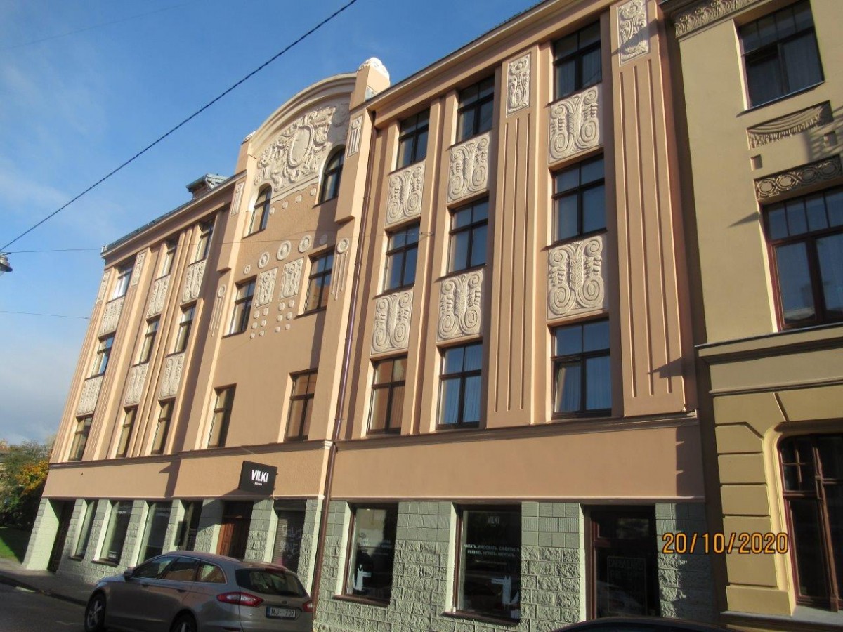 Rīgas domes Vidi degradējošu būvju komisija klasificē ēku A.Čaka ielā 34 par B kategorijas graustu Dzirnavu_1(atjaunots_1)