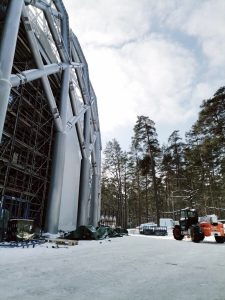 Turpinās Mežaparka Lielās estrādes noslēdzošie būvniecības darbi