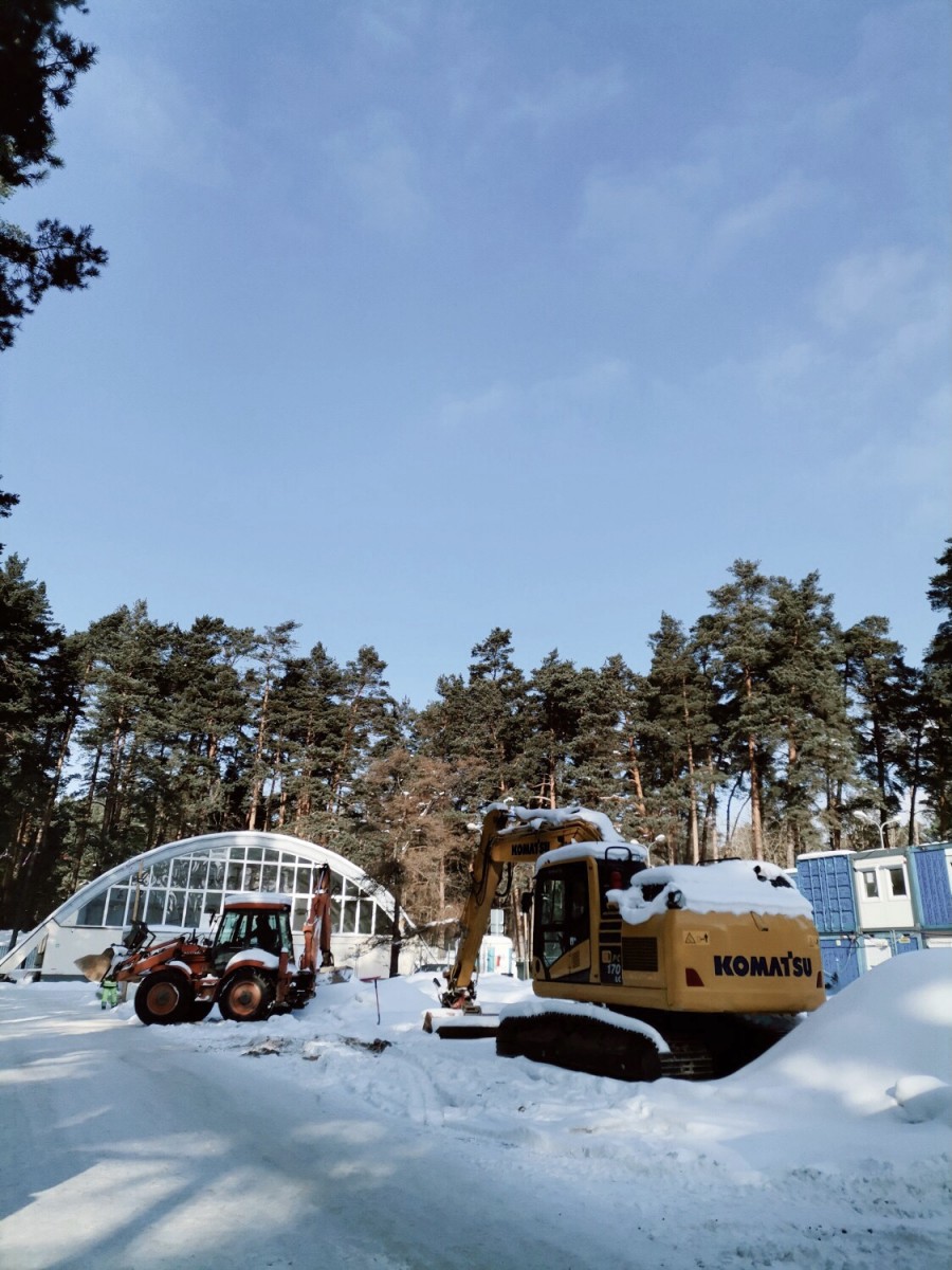 Turpinās Mežaparka Lielās estrādes noslēdzošie būvniecības darbi