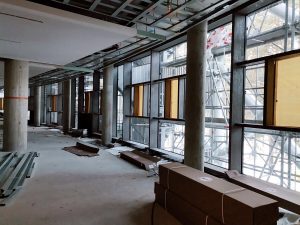 Turpinās Mežaparka Lielās estrādes noslēdzošie būvniecības darbi