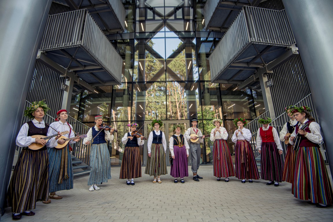 inforgrafika-Mežaparka Lielai estrādei jākļūst par Latvijas kultūras centrālo norišu vietu