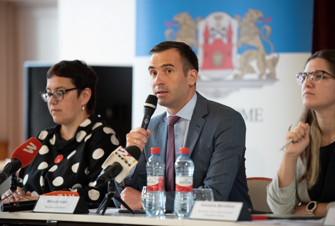 Rīgas pašvaldības izglītības iestādes gatavas īstenot kvalitatīvu un drošu mācību procesu klātienē