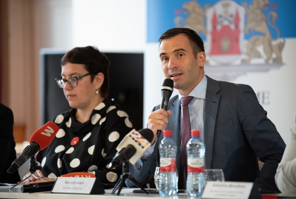 Rīgas pašvaldības izglītības iestādes gatavas īstenot kvalitatīvu un drošu mācību procesu klātienē