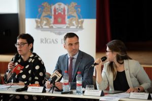 Rīgas pašvaldības izglītības iestādes gatavas īstenot kvalitatīvu un drošu mācību procesu klātienē