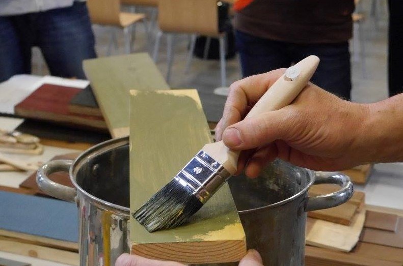Aicinām uz meistarklasi par tradicionālajām krāsām restaurācijā