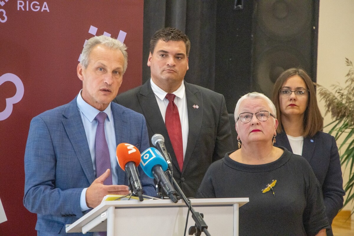 Rīgas pašvaldības izglītības iestādes gatavas jauno mācību gadu sākt vienotas skolas zīmē