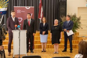 Rīgas pašvaldības izglītības iestādes gatavas jauno mācību gadu sākt vienotas skolas zīmē