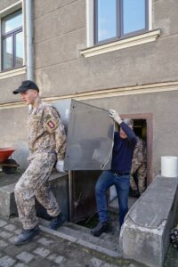 Lielās talkas laikā sakārto vairākus pašvaldību ēku pagrabus