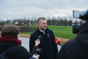 Uzvaras parkam 100 gadi un jauns veidols