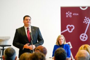 Rīgas filharmonijas starptautiskajā arhitektūras metu konkursā uzvaru gūst mets “Baltic Shine”