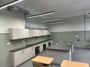 Rīgas Natālijas Draudziņas vidusskolā pabeigti renovācijas darbi