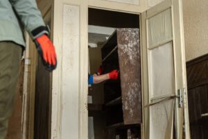 Lielās talkas laikā sakārto vairākus pašvaldību ēku pagrabus