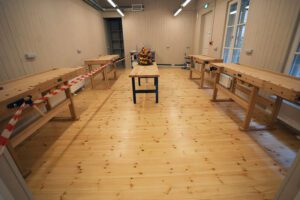 “Koka Rīga” restaurācijas darbnīcā veicinās kultūrvēsturiskā mantojuma apzināšanu un praktisko iemaņu gūšanu