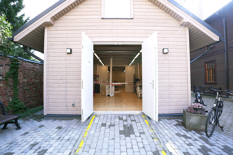 “Koka Rīga” restaurācijas darbnīcā veicinās kultūrvēsturiskā mantojuma apzināšanu un praktisko iemaņu gūšanu