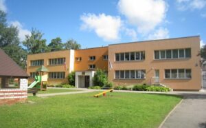 Rīgas pašvaldība atjaunos rotaļu laukumus piecos bērnudārzos