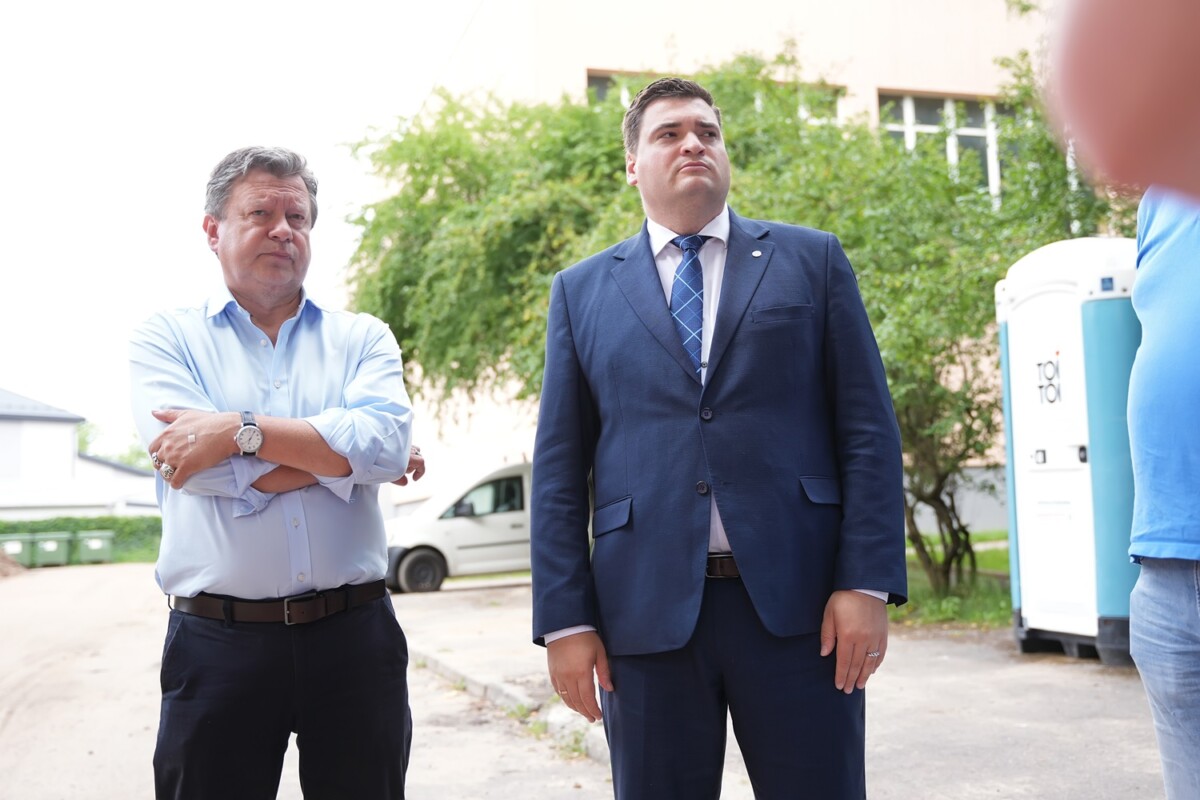 E.Ratnieks: Rīgas 47.vidusskola jau šogad tiks pie jauna āra sporta laukuma