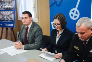 Galvaspilsētā straujiem soļiem top Rīgas pašvaldības policijas Vienotās vadības centrs