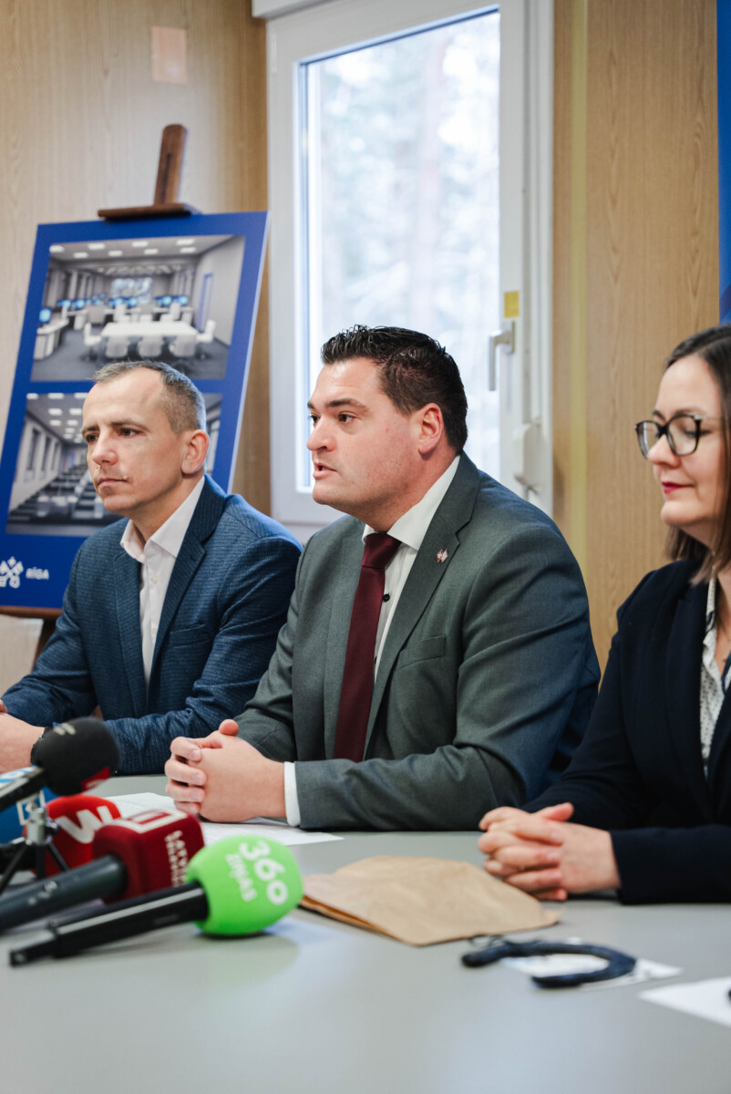 Galvaspilsētā straujiem soļiem top Rīgas pašvaldības policijas Vienotās vadības centrs