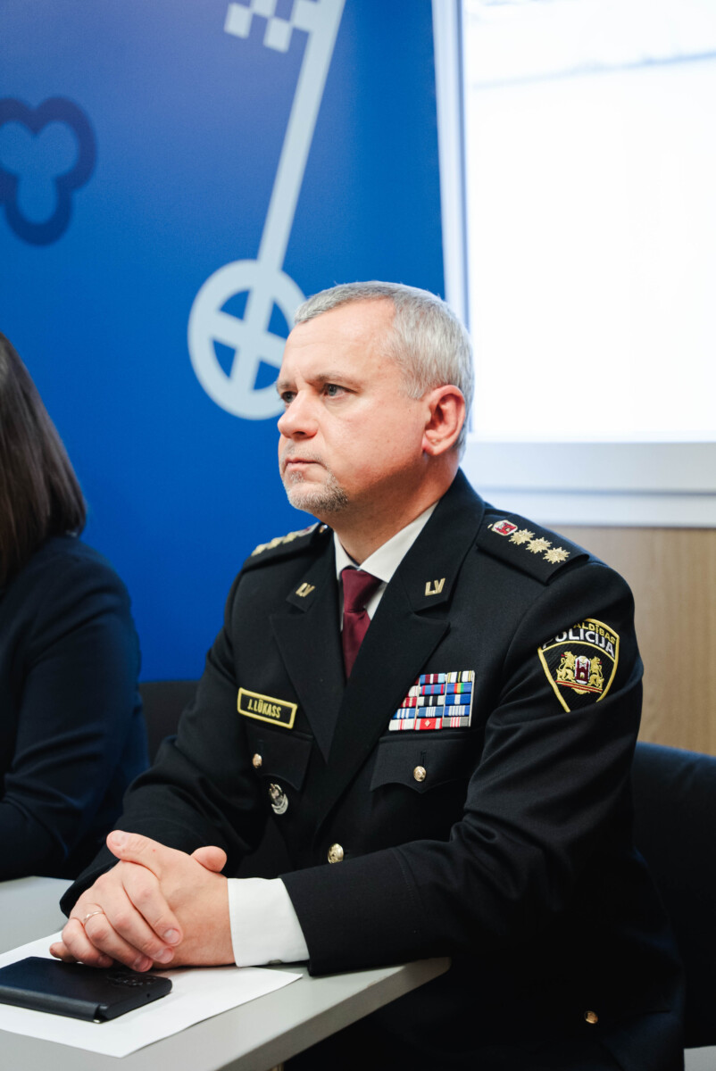 Galvaspilsētā straujiem soļiem top Rīgas pašvaldības policijas Vienotās vadības centrs