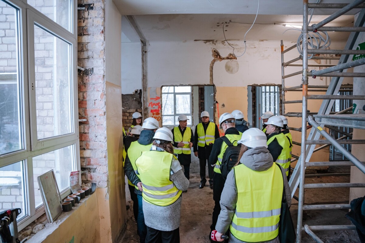 Galvaspilsētā straujiem soļiem top Rīgas pašvaldības policijas Vienotās vadības centrs