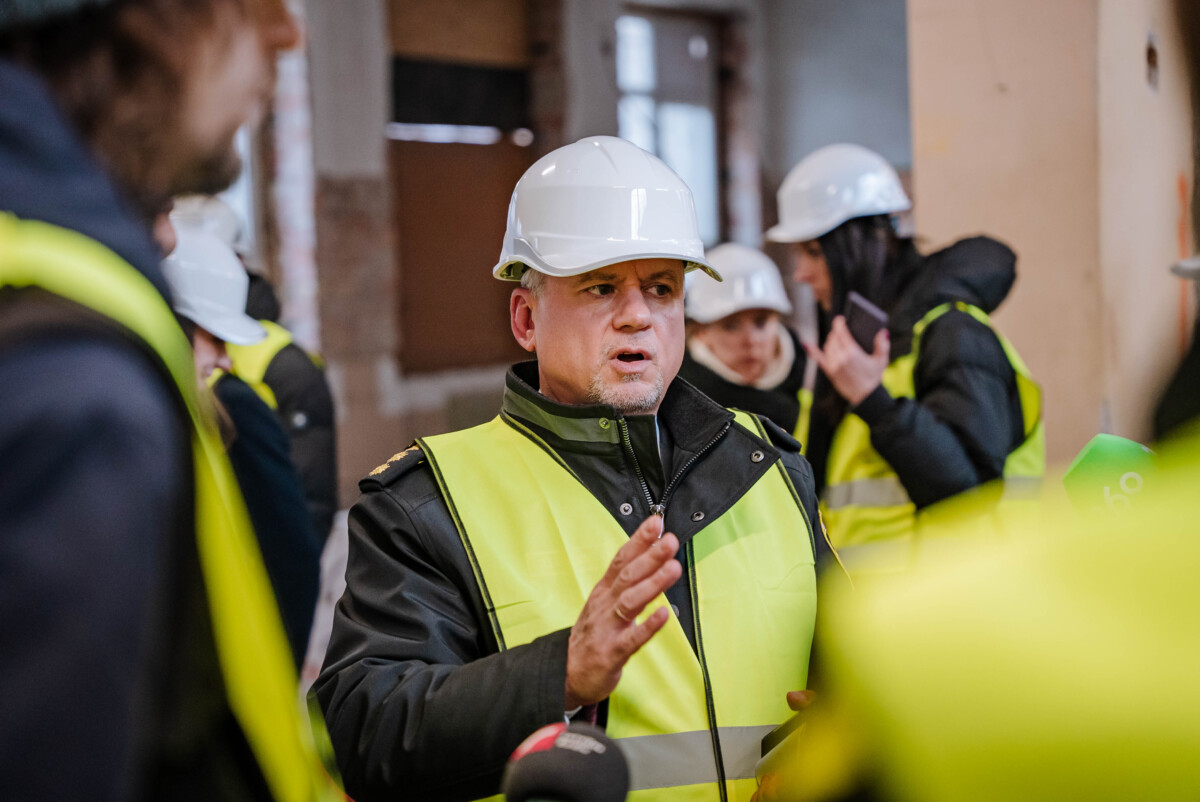 Galvaspilsētā straujiem soļiem top Rīgas pašvaldības policijas Vienotās vadības centrs