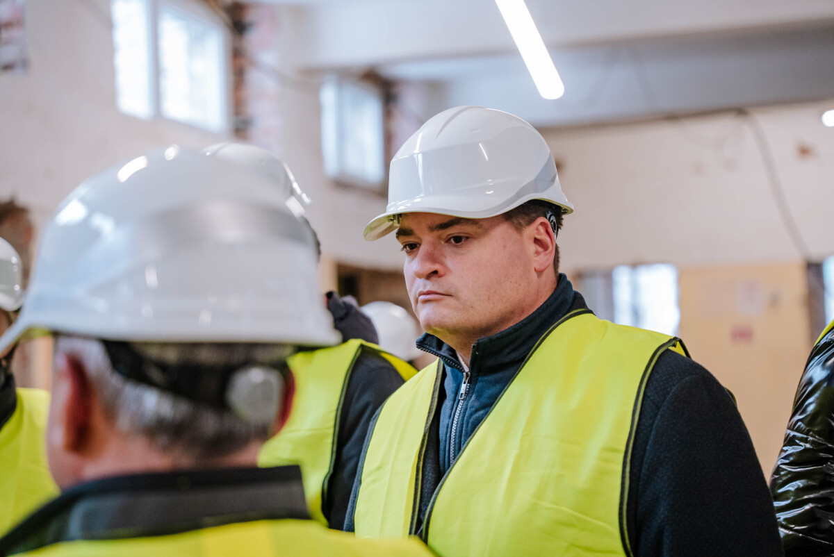 Galvaspilsētā straujiem soļiem top Rīgas pašvaldības policijas Vienotās vadības centrs