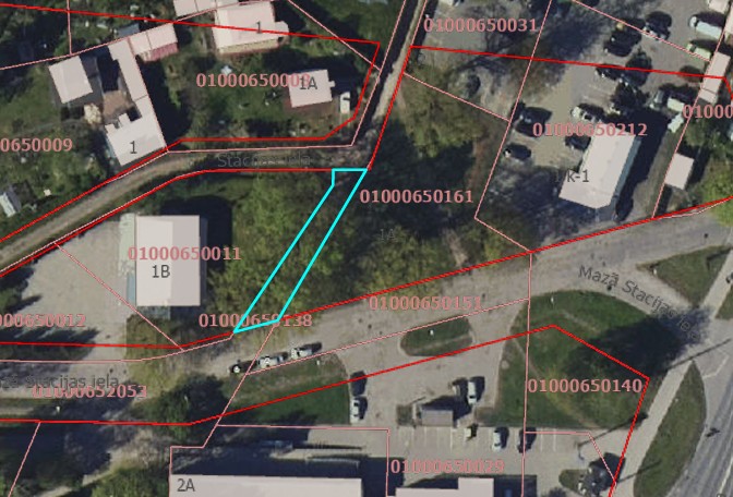 Zemes starpgabals Mazajā Stacijas ielā, Rīgā (kadastra Nr. 0100 065 0139; kadastra apzīmējums 0100 065 0138)