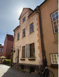 Torņa 15