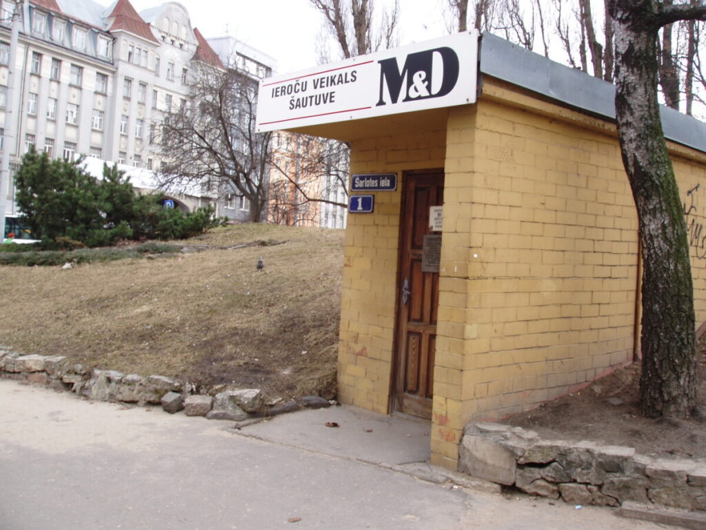 Šarlotes 1