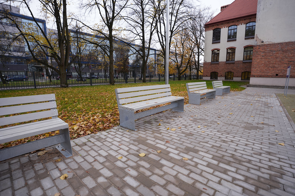 45. vidusskolas teritorijā Gaujas ielā 23 tapis multifunkcionāls sporta laukums